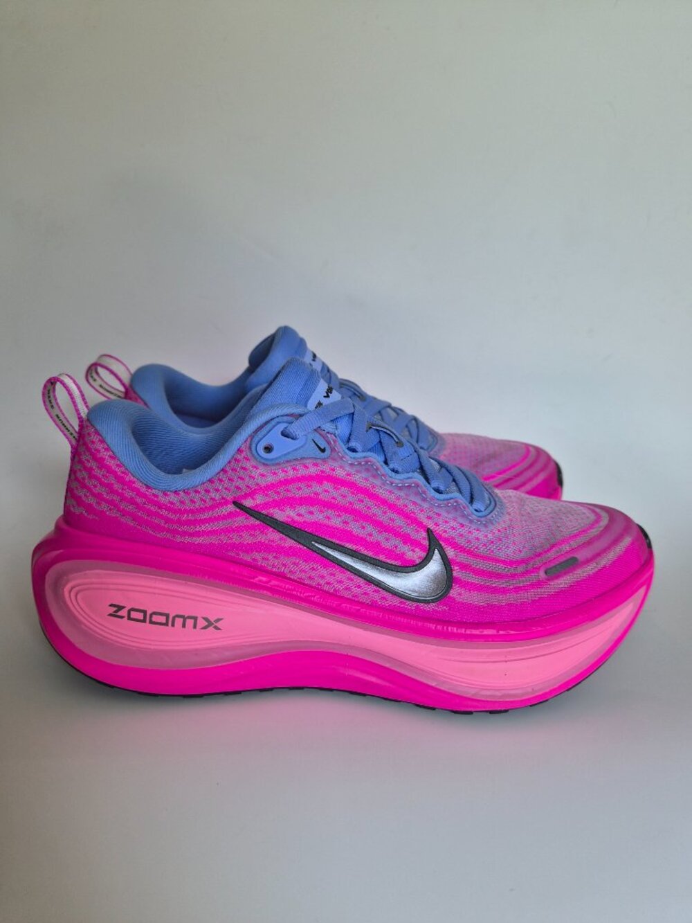 Nike Vomero Plus - Women - Size 7 - Picture 4 of 10